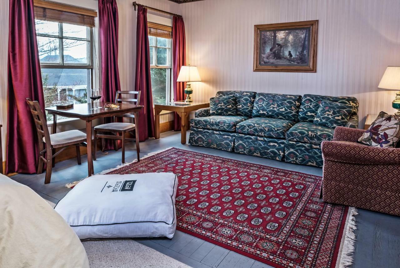 Mccloud Hotel Bagian luar foto
