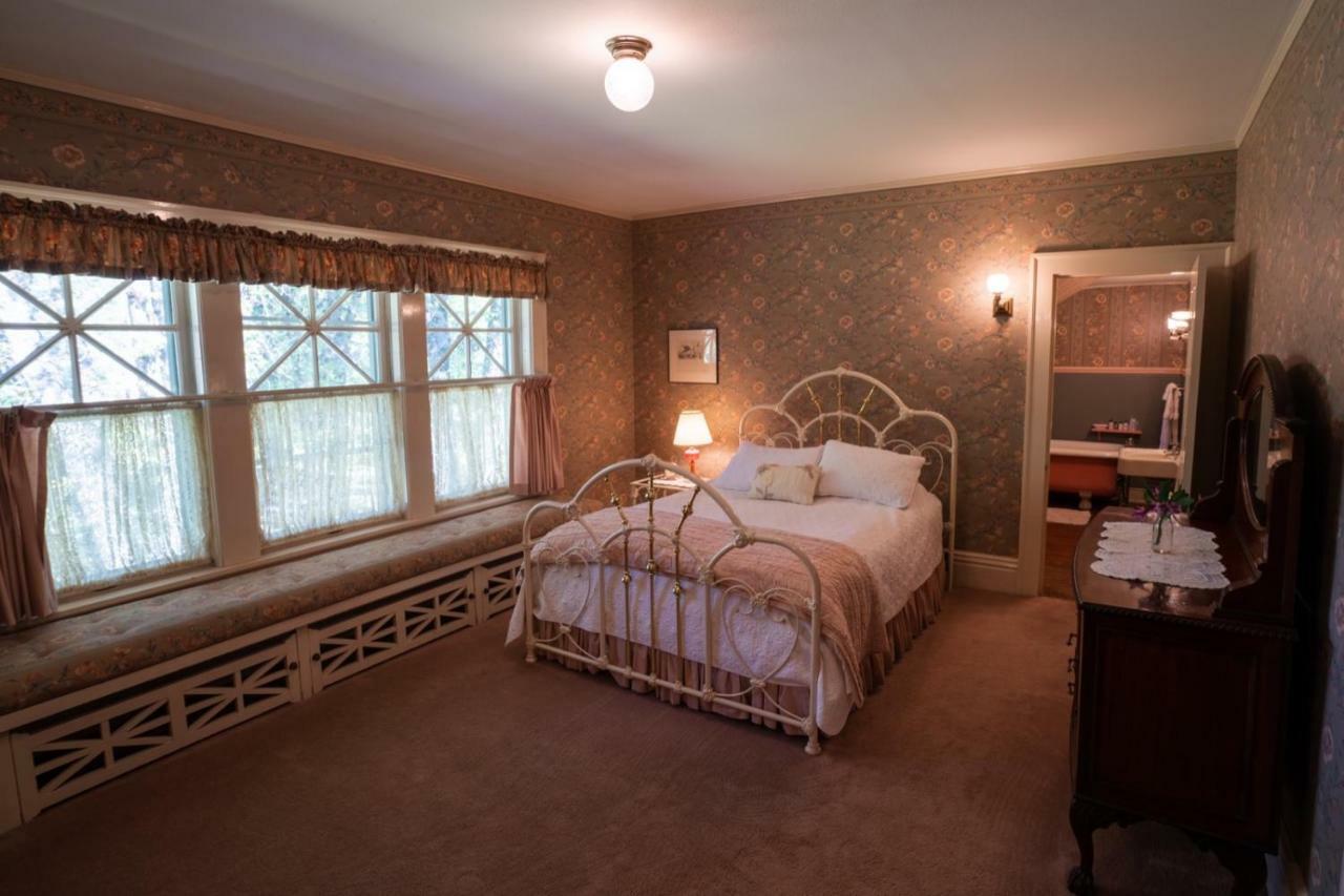 Mccloud Hotel Bagian luar foto